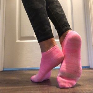 Women’s no show athletic socks